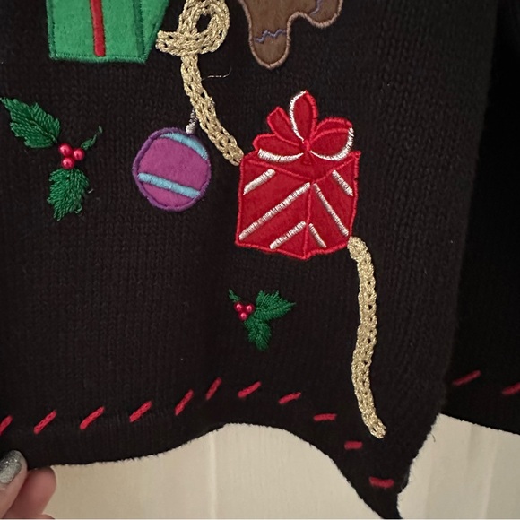Vintage 90s Basic Editions Embroidered Christmas Novelty Sweater  Medium - Picture 5 of 13